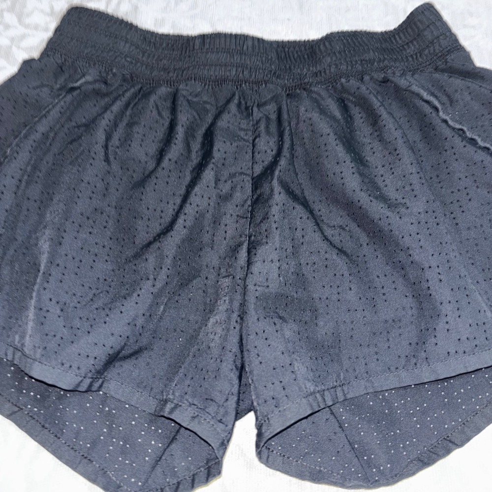 Champion Women's Black Mesh‎ Running Shorts Small (F15) - Picture 2 of 8